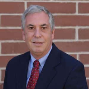 che headshot 0925 cropped